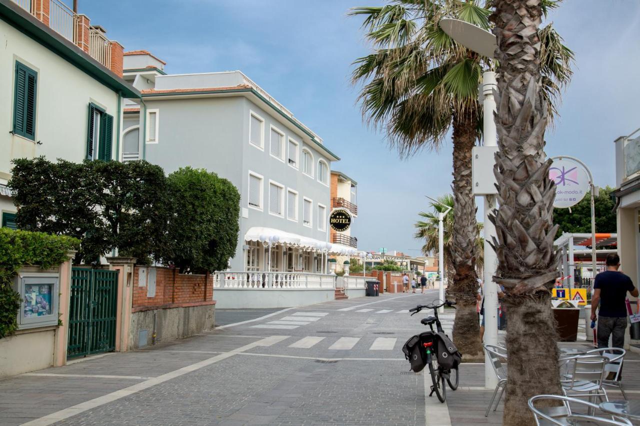 Hotel Il Settebello Marina di Cecina Eksteriør bilde