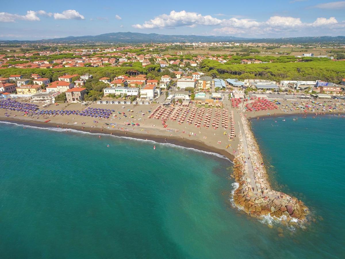 Hotel Il Settebello Marina di Cecina Eksteriør bilde