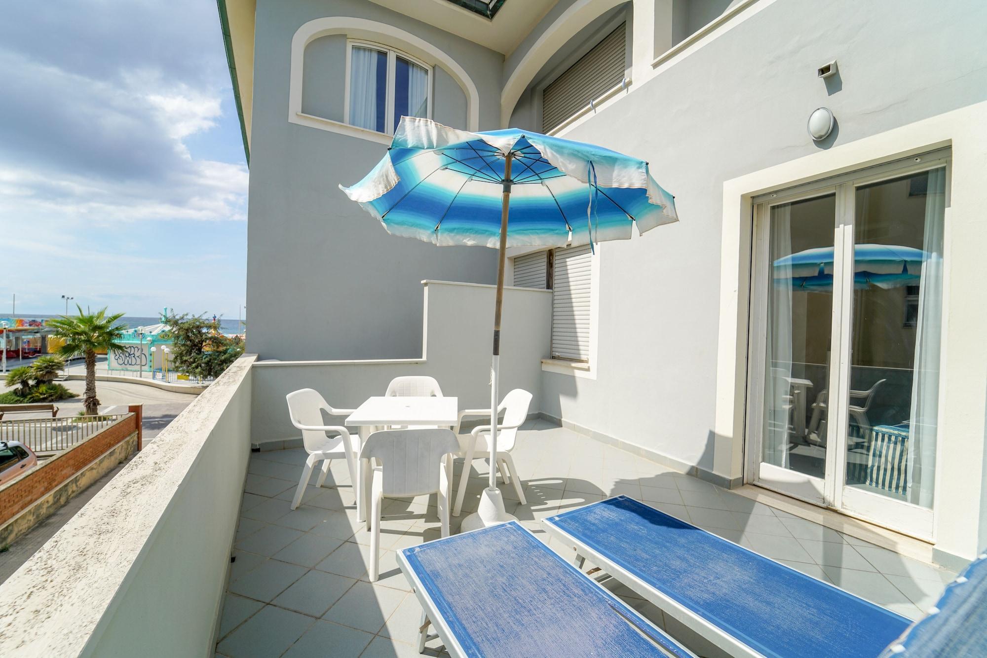 Hg Hotel Il Settebello Marina di Cecina Eksteriør bilde