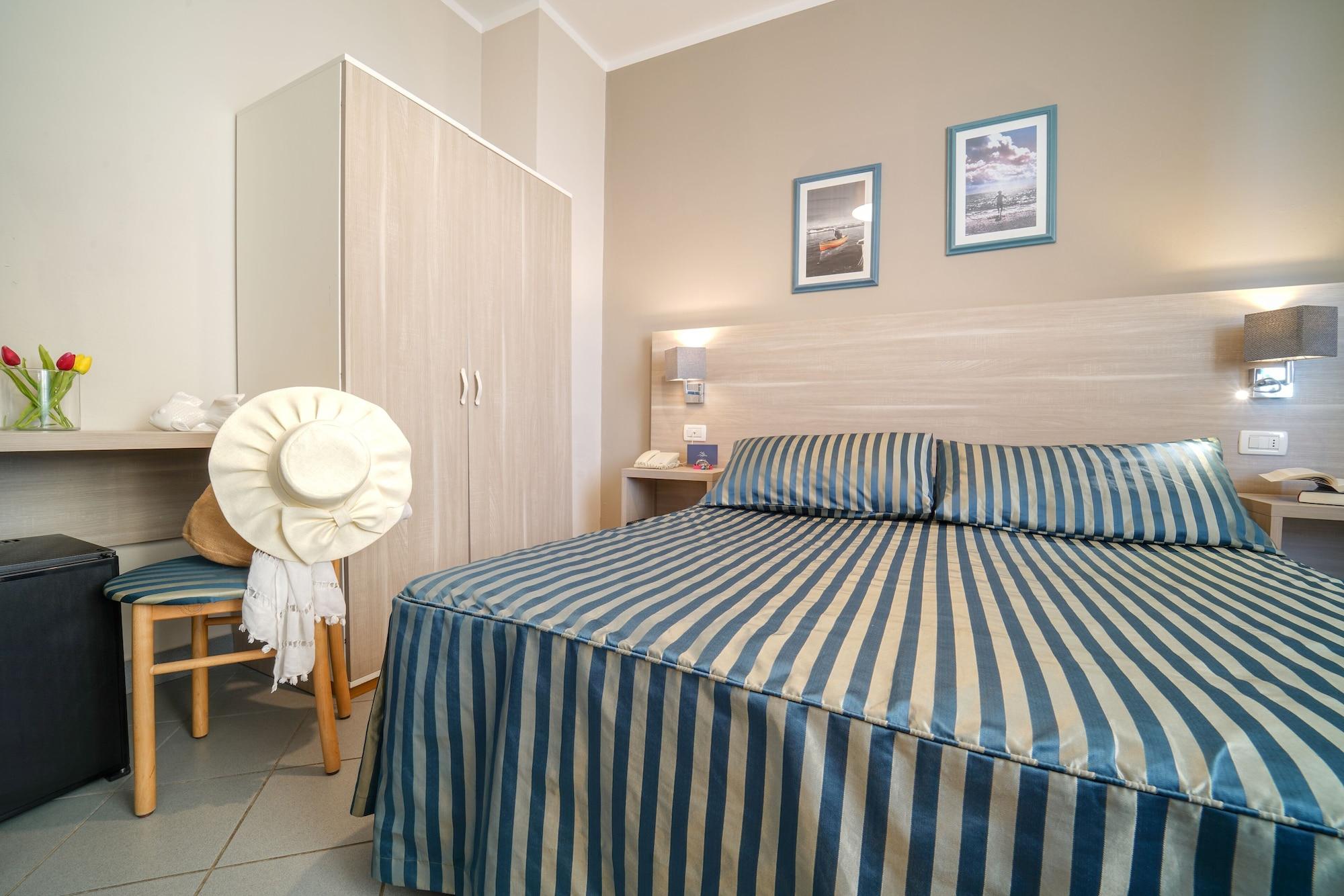 Hg Hotel Il Settebello Marina di Cecina Eksteriør bilde